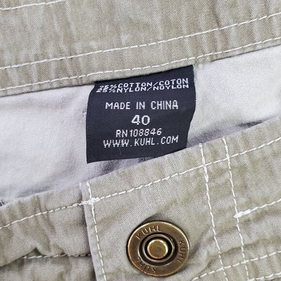 Kühl Mens Cargo Shorts Size 40 Khaki Outdoor Hiking Ripstop Utility Gorpcore - Picture 4 of 9